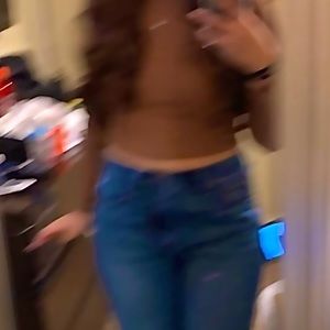 Meet your Posher, Areysi